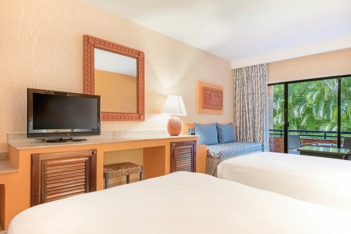 Iberostar Waves Tucán