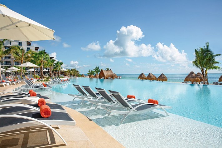 Dreams Natura Resort & Spa