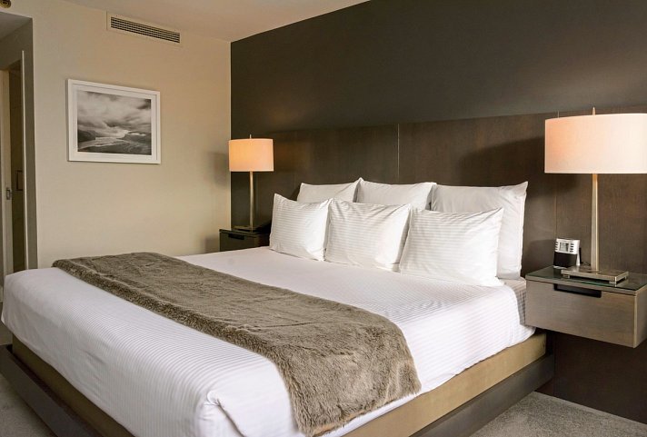 The Benson Portland, Curio Collection by Hilton - Wohnbeispiel 1 King (Zimmercodierung UG2)