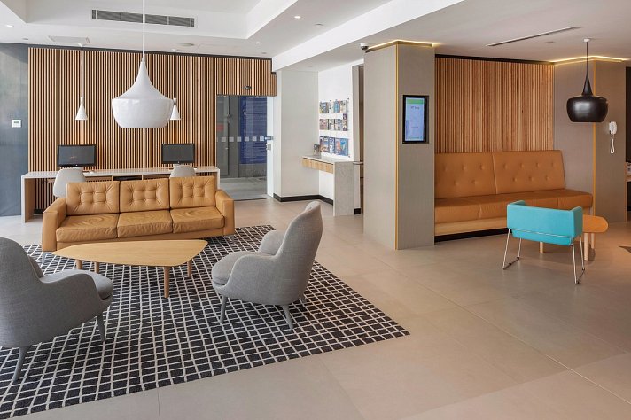 Holiday Inn Perth City Centre