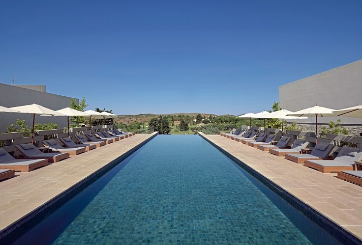 Minthis Resort