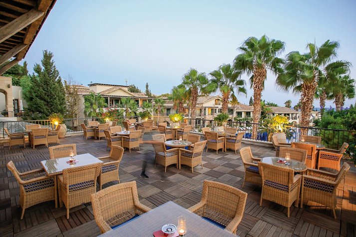 Columbia Beach Resort