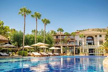 Columbia Beach Resort