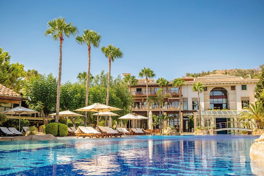 Columbia Beach Resort