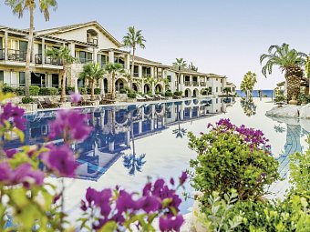Columbia Beach Resort