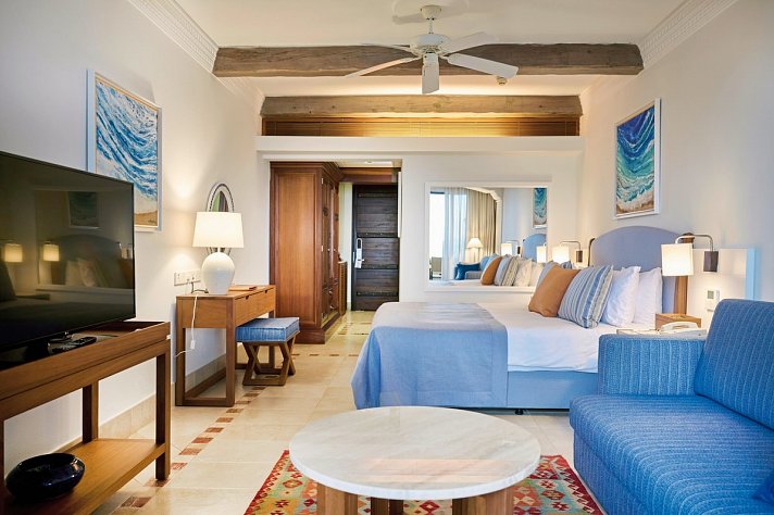 Columbia Beach Resort