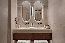 Elysium - Beispiel Bad Duplex Suite (Zimmercodierungen MB1 & MB2)