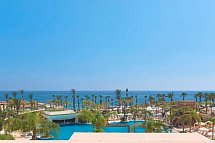 Olympic Lagoon Resort Paphos - Beispiel Ausblick Doppelzimmer Deluxe Pool- und Meerblick (Zimmercodierung DDM)