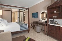 Olympic Lagoon Resort Paphos - Wohnbeispiel Fisherman´s Juniorsuite mit Terrasse (Zimmercodierung JBL)