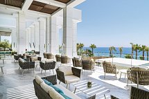 Amavi MadeForTwo Hotels