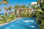 Amavi MadeForTwo Hotels