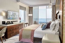 Amavi MadeForTwo Hotels - Wohnbeispiel Juniorsuite Meerblick (Zimmercodierung JBM)