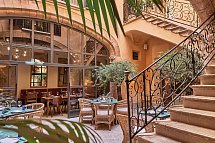 Puro Grand Hotel