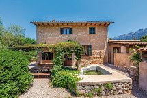 Finca Ca's Curial
