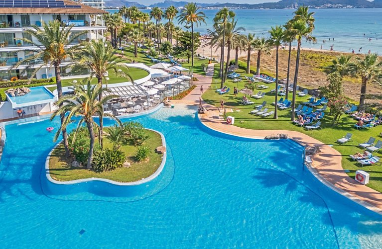 Playa Esperanza Resort
