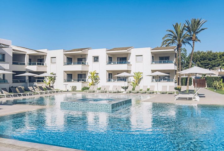 Iberostar Selection Playa de Muro Village