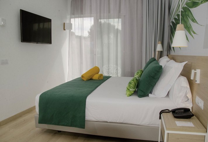 BQ Paguera Boutique