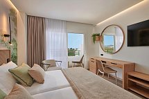 Grupotel Cala Marsal Nature Hotel - Wohnbeispiel Doppelzimmer seitl. Meerblick (Zimmercodierung DBN)