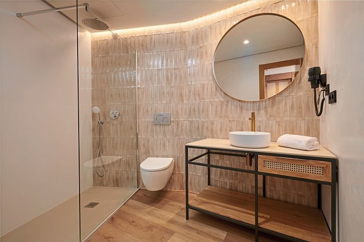 Grupotel Cala Marsal Nature Hotel - Beispiel Bad (Zimmercodierungen DB1, DBB, DBN & EB1)