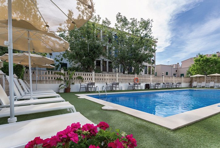 FERGUS Style Sóller Beach