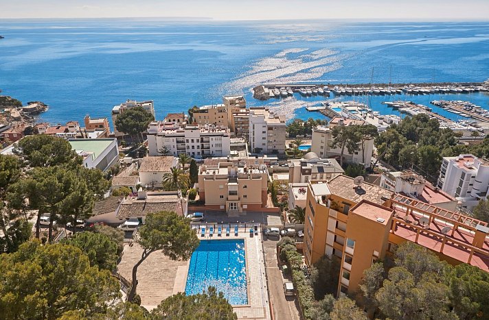 MLL Blue Bay