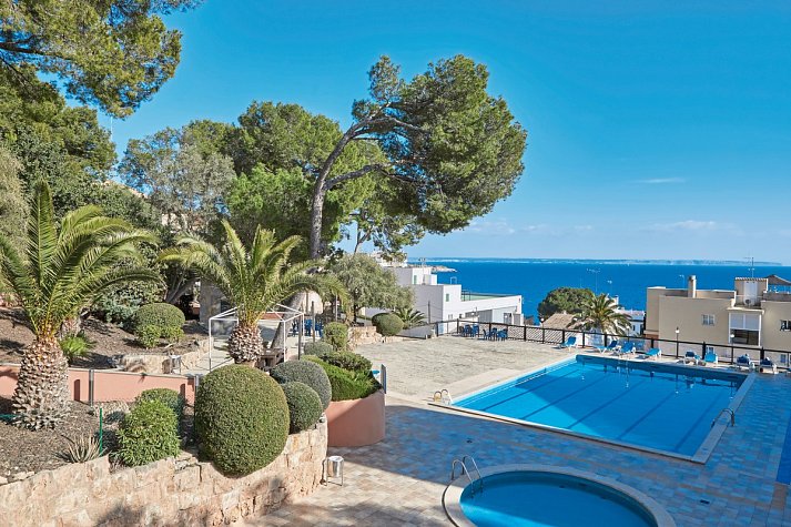 MLL Blue Bay