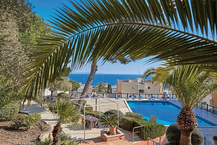 MLL Blue Bay