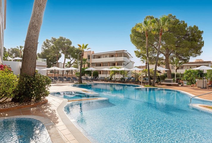 Valentin Somni Hotel & Suites