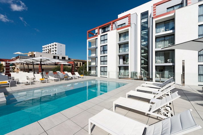 Kyrat Amàrac Suites