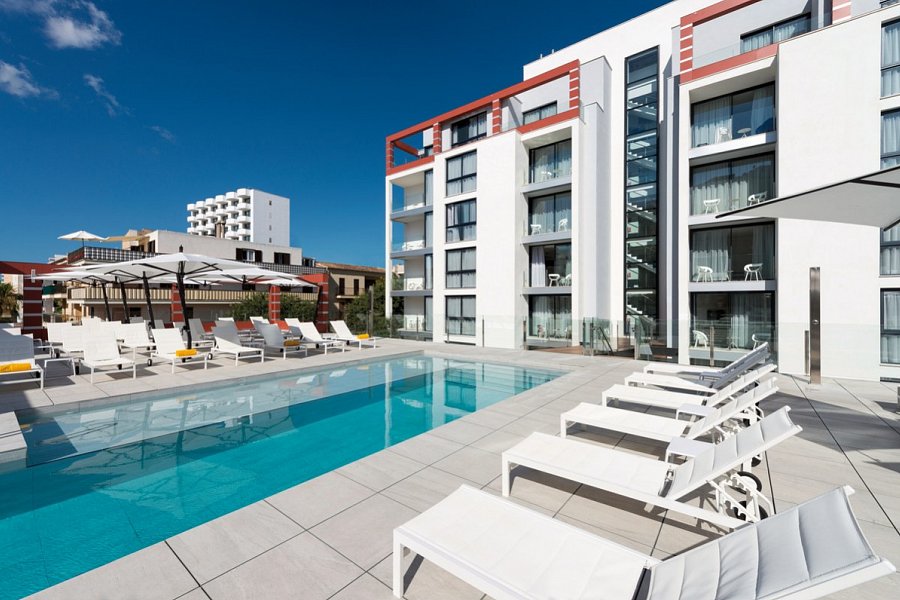 Kyrat Amàrac Suites