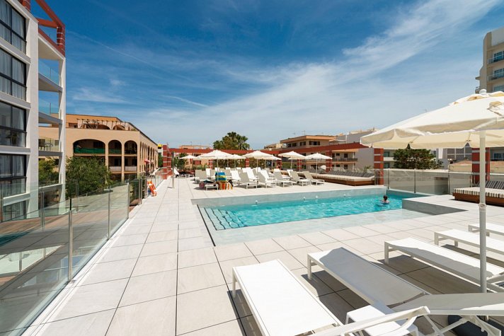 Kyrat Amàrac Suites