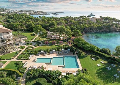 The St. Regis Mardavall Mallorca Resort Costa d'en Blanes