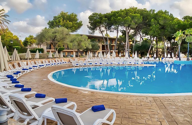 Caprice Vell Mari Hotel & Resort