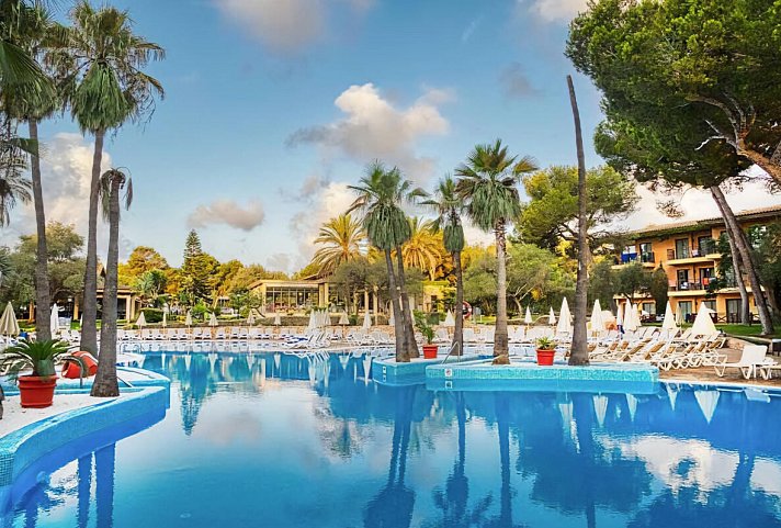 Caprice Vell Mari Hotel & Resort