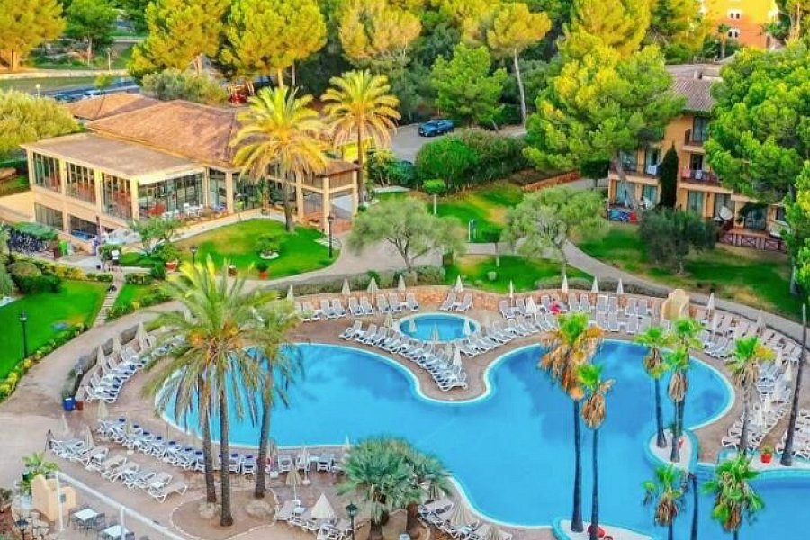 Caprice Vell Mari Hotel & Resort