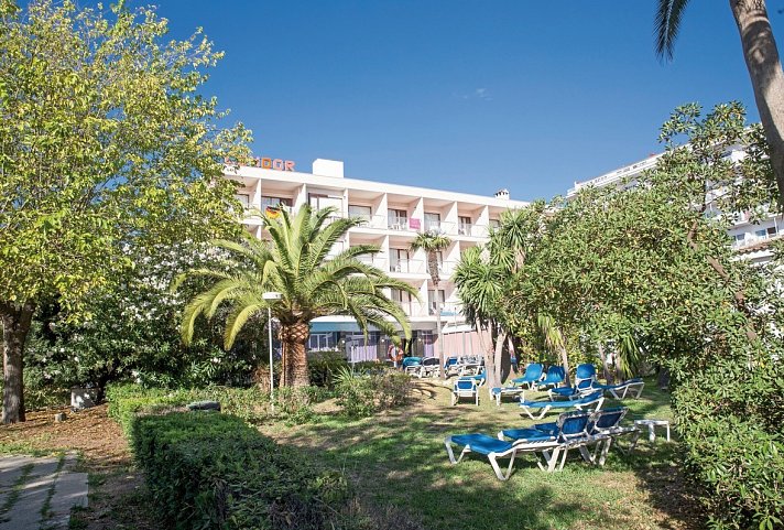 Nura Cóndor - Außenanlage