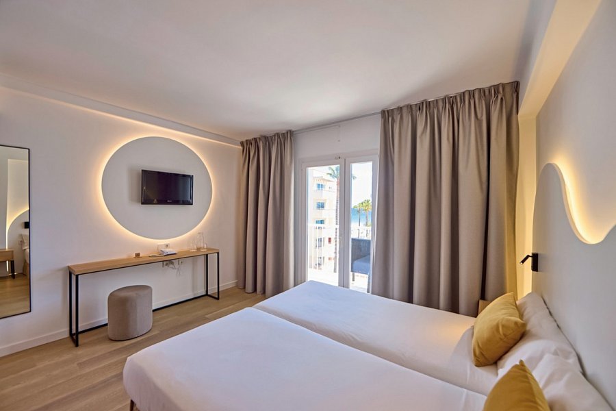 Universal Hotel Bikini - Wohnbeispiel Doppelzimmer (Zimmercodierung DB1)
