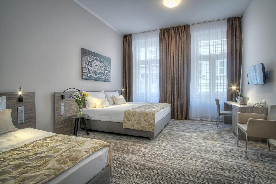 Hotel Páv - Wohnbeispiel Dreibettzimmer