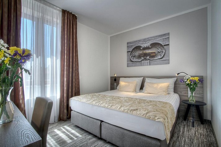 Hotel Páv - Wohnbeispiel Doppelzimmer (Zimmercodierung DB1)