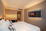 CUBE Hotel