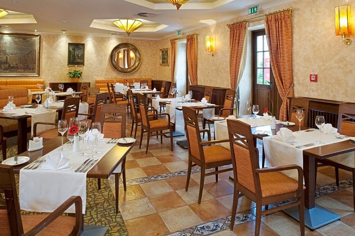 Lindner Hotel Prague Castle