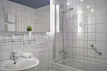 K+K Hotel Fenix - Beispiel Bad (Zimmercodierungen DB1 & DB2)