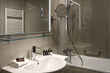 Michelangelo Grand Hotel Prague - Wohnbeispiel Doppelzimmer Deluxe (Zimmercodierung DD1)