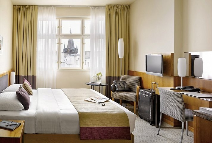 K+K Hotel Central - Wohnbeispiel Doppelzimmer Klassik (Zimmercodierungen DG1 & DB1)