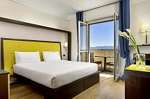 Park Hotel Marinetta - Wohnbeispiel Doppelzimmer Superior Panoramic View (Zimmercodierung DB2)