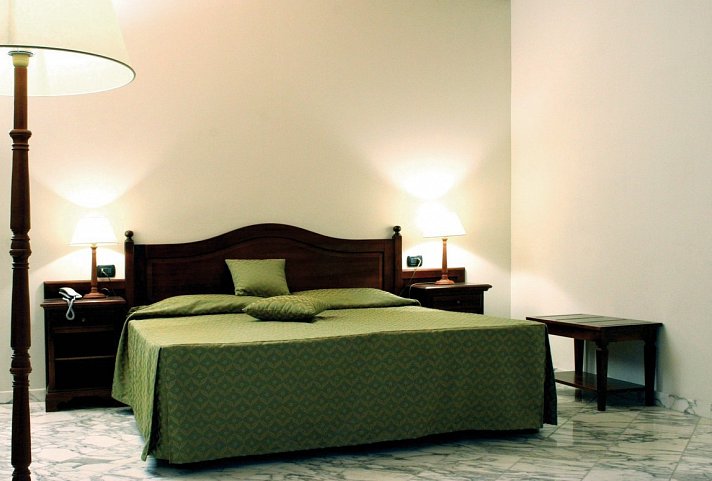 La Pigna - Wohnbeispiel Doppelzimmer (Zimmercodierungen DB2 & DE1)