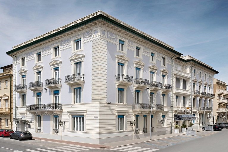 Hotel Palace