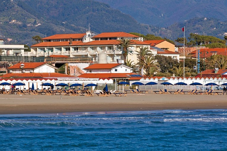 Grand Hotel
