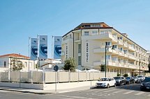 Grand Hotel