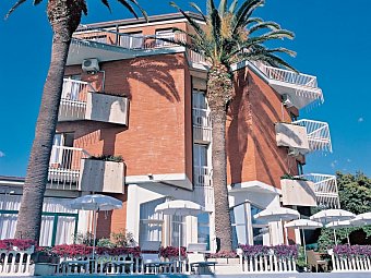 Grand Hotel